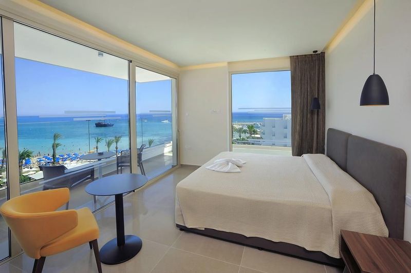 Nelia Beach Hotel & Spa - Image 2
