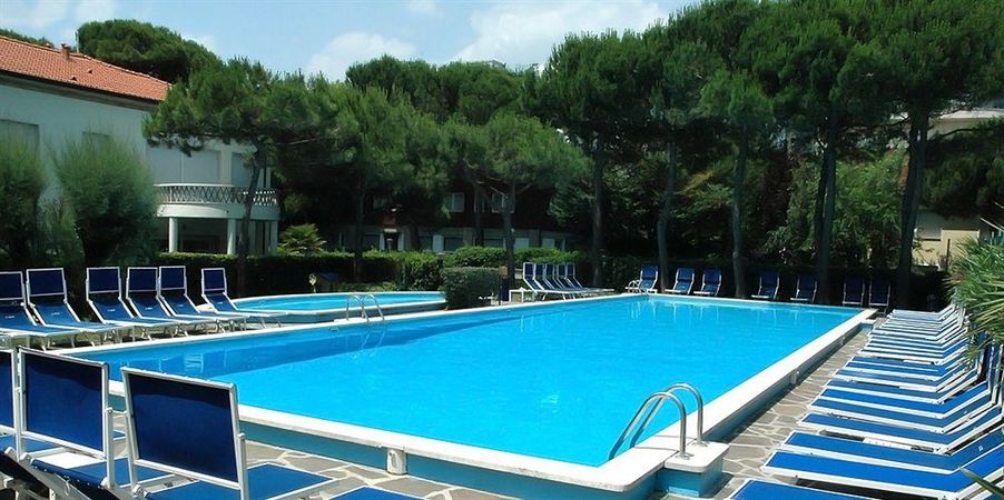 pool 2 Hotel Doge Cervia   Milano Marittima