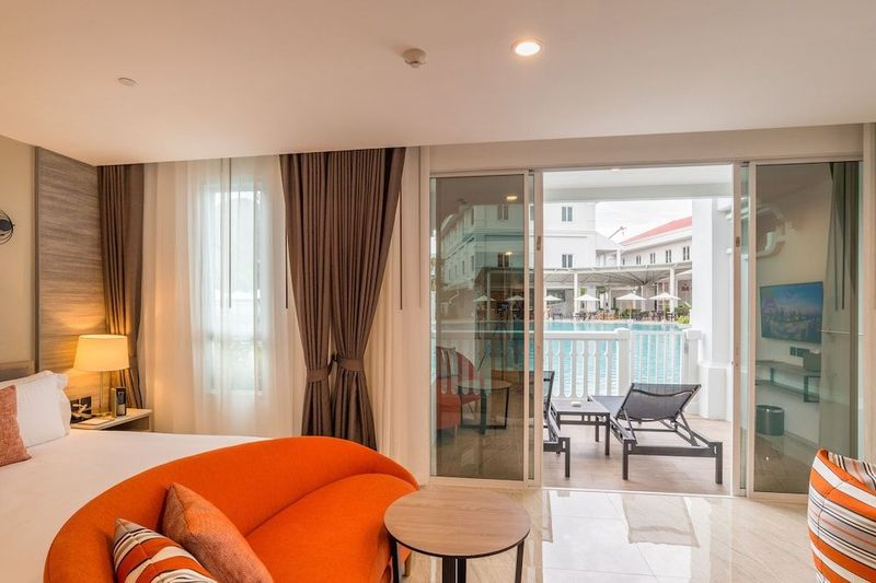 Centara Ao Nang Beach Resort & Spa - Image 3