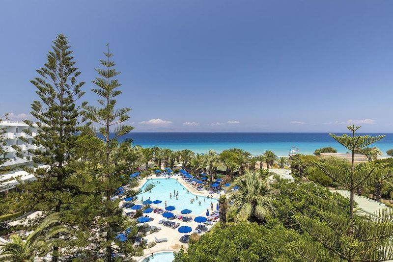 Blue Horizon Hotel - Image 7