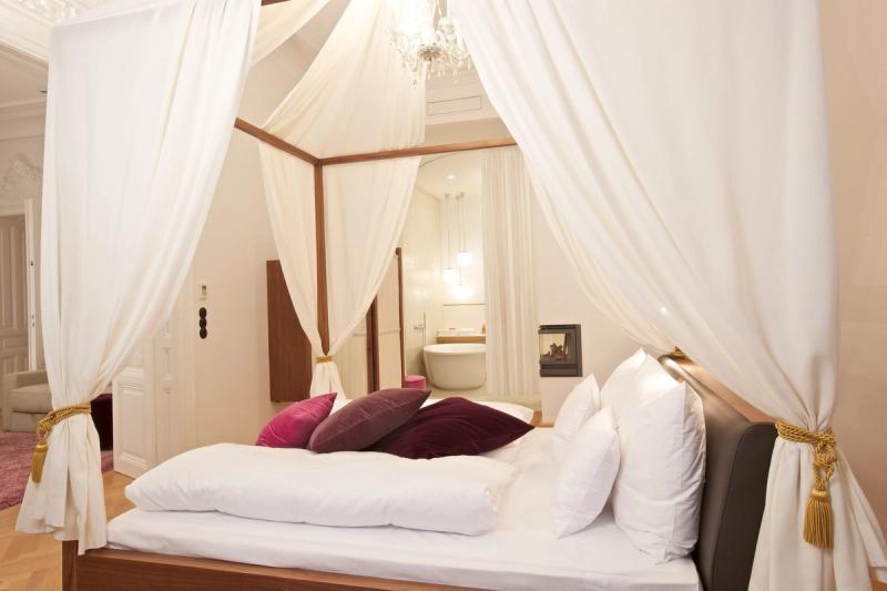 Hollmann Beletage Design & Boutique - Image 7