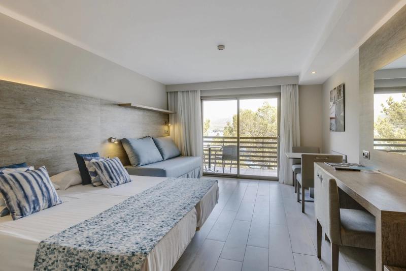 Leonardo Royal Hotel Mallorca Palmanova Bay - Image 3