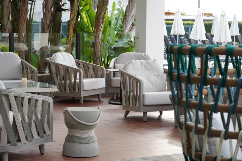 Marins Suites Hotel - Image 6