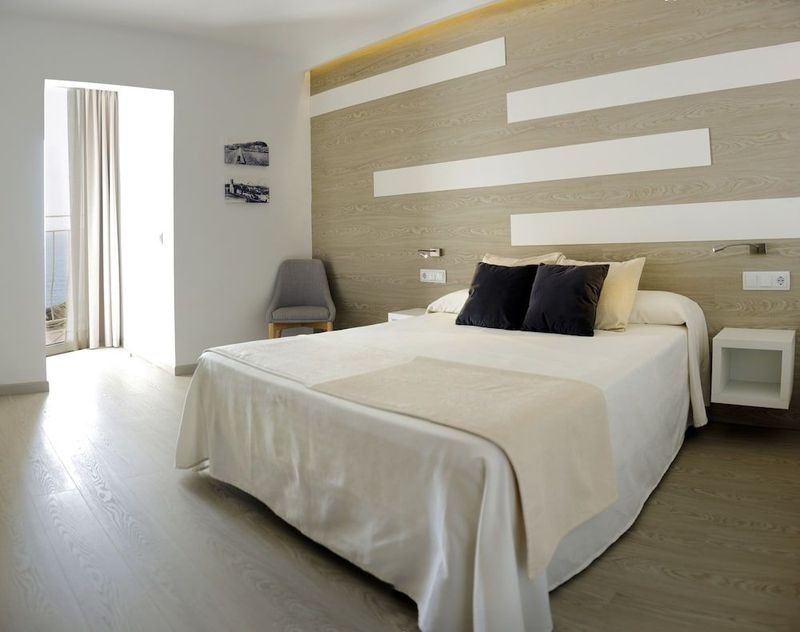 Hotel Rosa Nautica - Image 2
