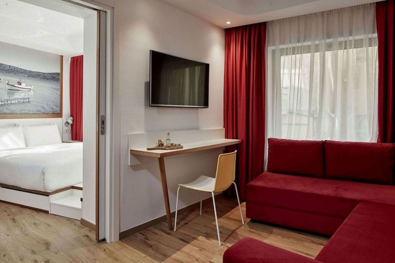 Olive Green Hotel - Image 5