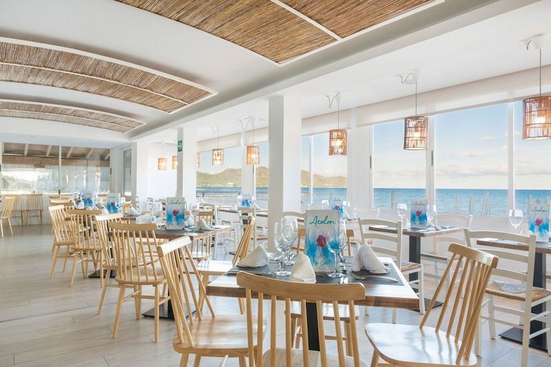 Atolon & Kaafu Beach Club - Image 8