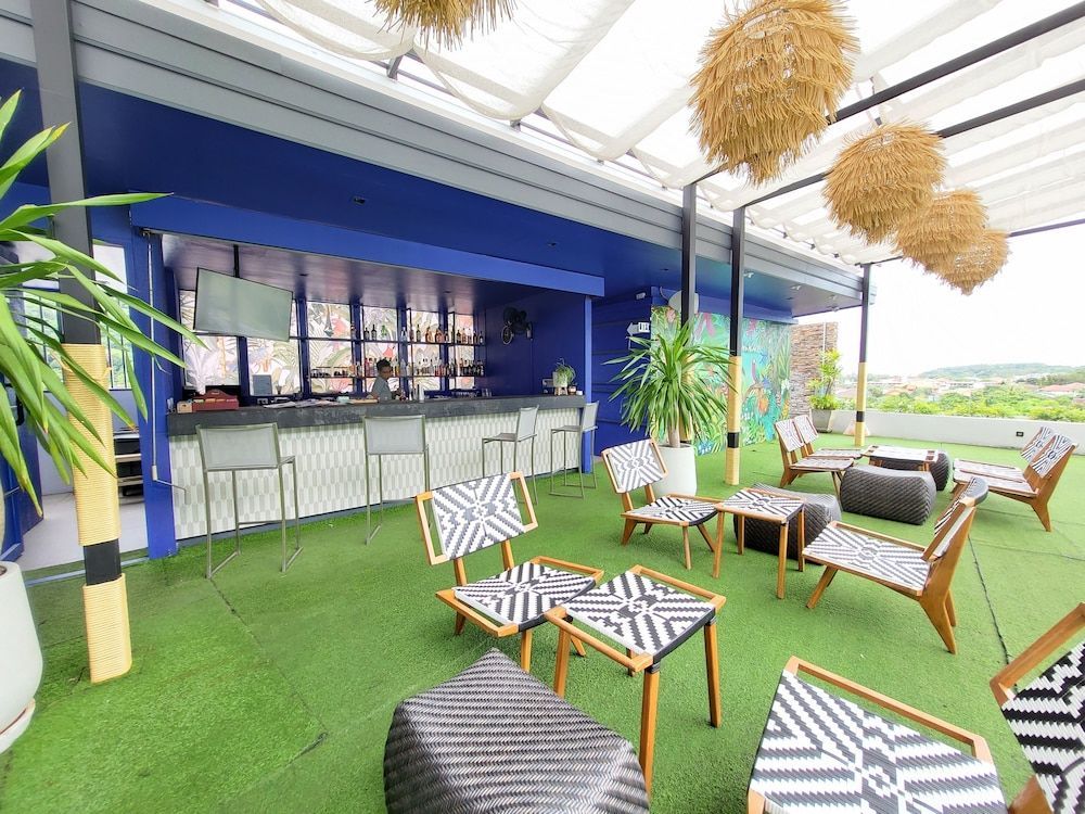 The Yama Hotel Phuket - Image 2