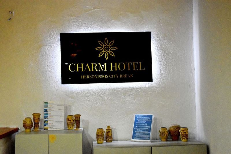 Charm Hotel - Image 7