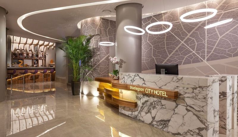 Blue Lagoon City Hotel - Image 3