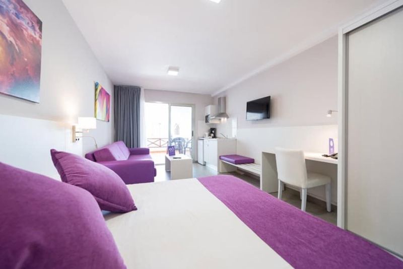 eo Hotel Corona Cedral - Image 5