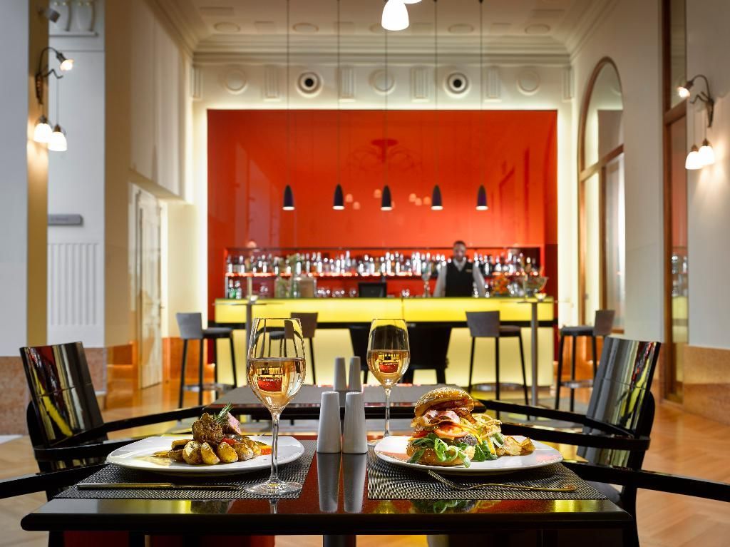 K+K Hotel Central - Image 6