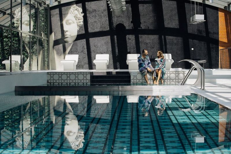 City Park Hotel & Residence - Image 2