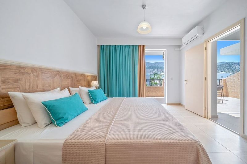 Maria Rousse Hotel - Image 2