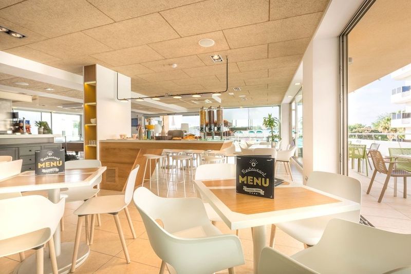 Odissea Park Aparthotel - Image 2