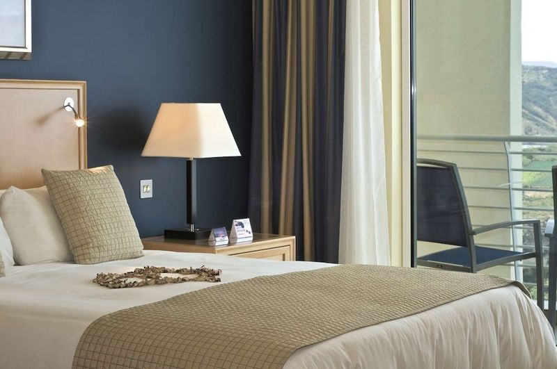 Radisson Blu Resort & Spa Golden Sands - Image 3