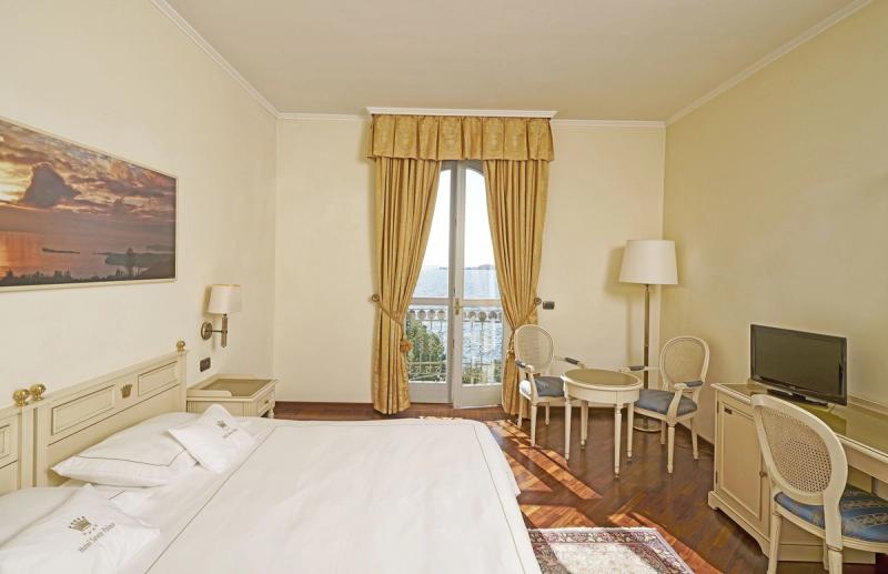 Hotel Savoy Palace - Image 8