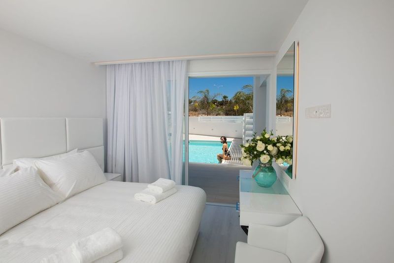 Hotel Napa Suites - Image 3