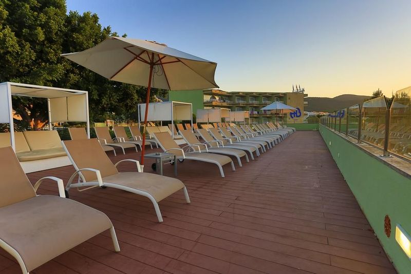 Agua Beach Hotel - Image 8