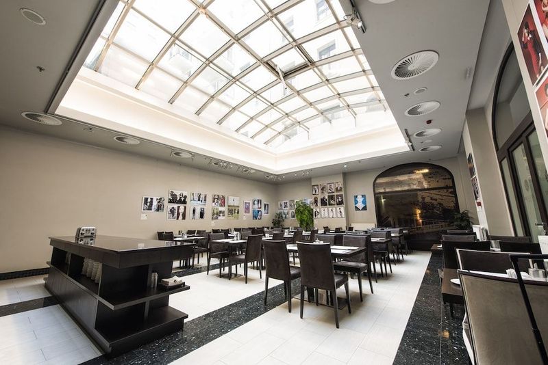 Carat Boutique Hotel - Image 8