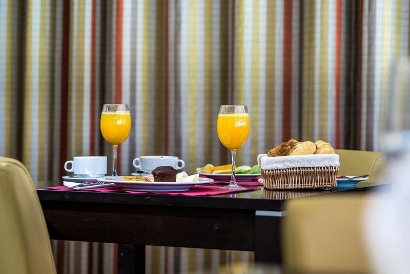 Areias Village Beach Suite Hotel - Image 9