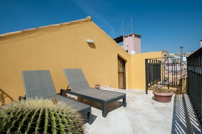Hotel Flora - Image 6