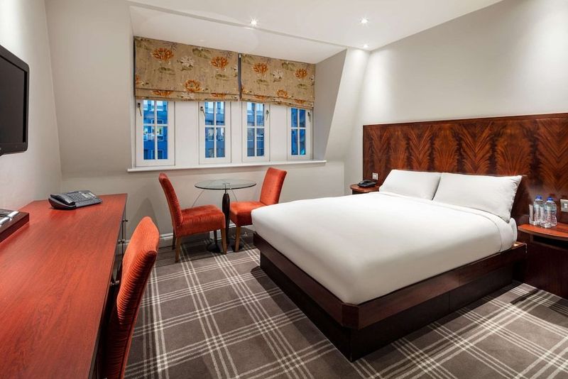 Radisson Blu Edwardian Grafton - Image 9