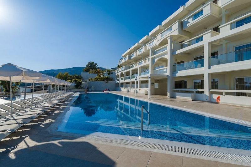 Lindos White Hotel & Suites - Image 2