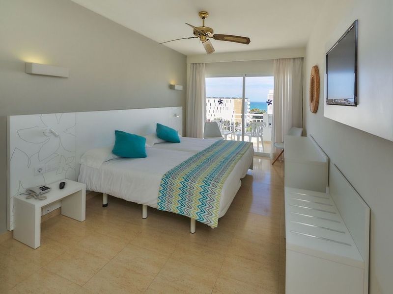 Oleander Hotel - Image 5