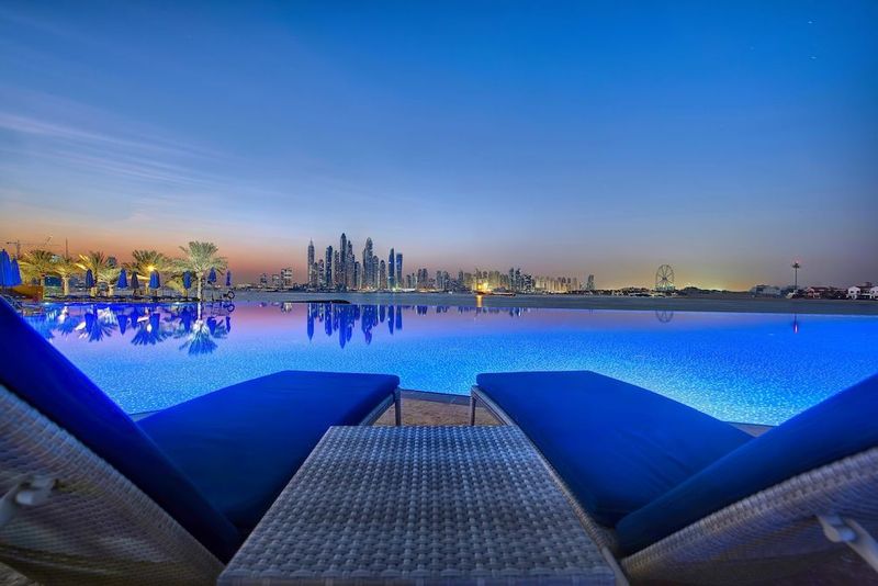 Dukes The Palm, a Royal Hideaway Hotel - Image 4