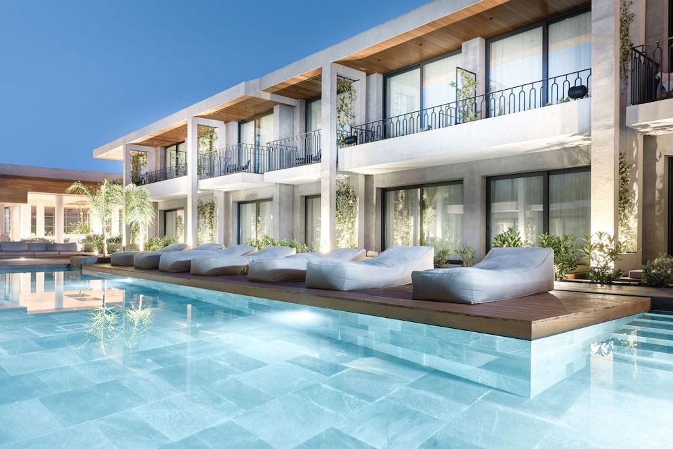 Contessina Suites and Spa er et voksenhotell i Tsilivi på Zakynthos hvor du kan bestille rom med eget basseng.