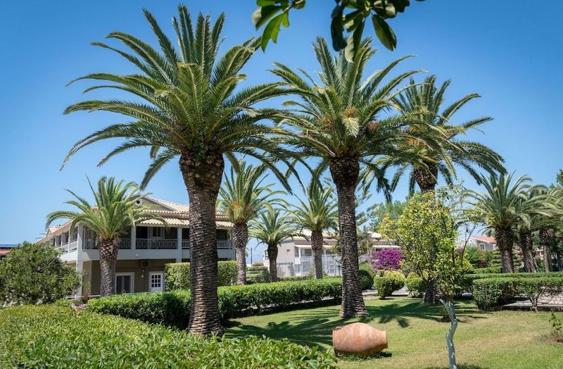 Acharavi Beach Hotel - Image 6