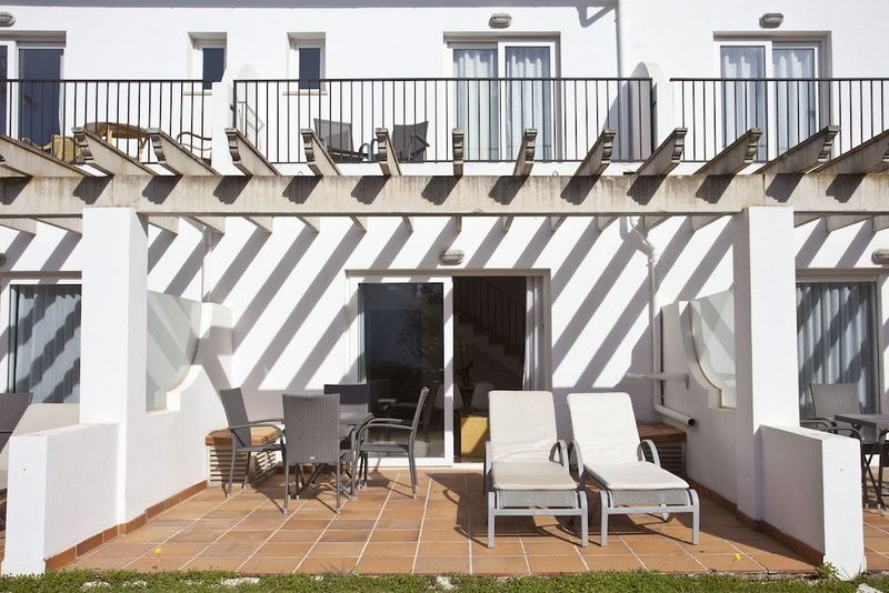 La Pergola Aparthotel - Image 10