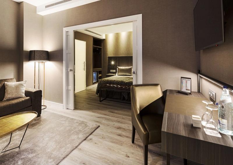 Catalonia Ronda Hotel - Image 6