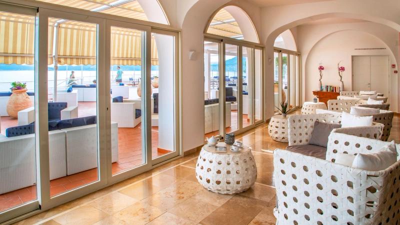 El Faro Hotel - Image 7