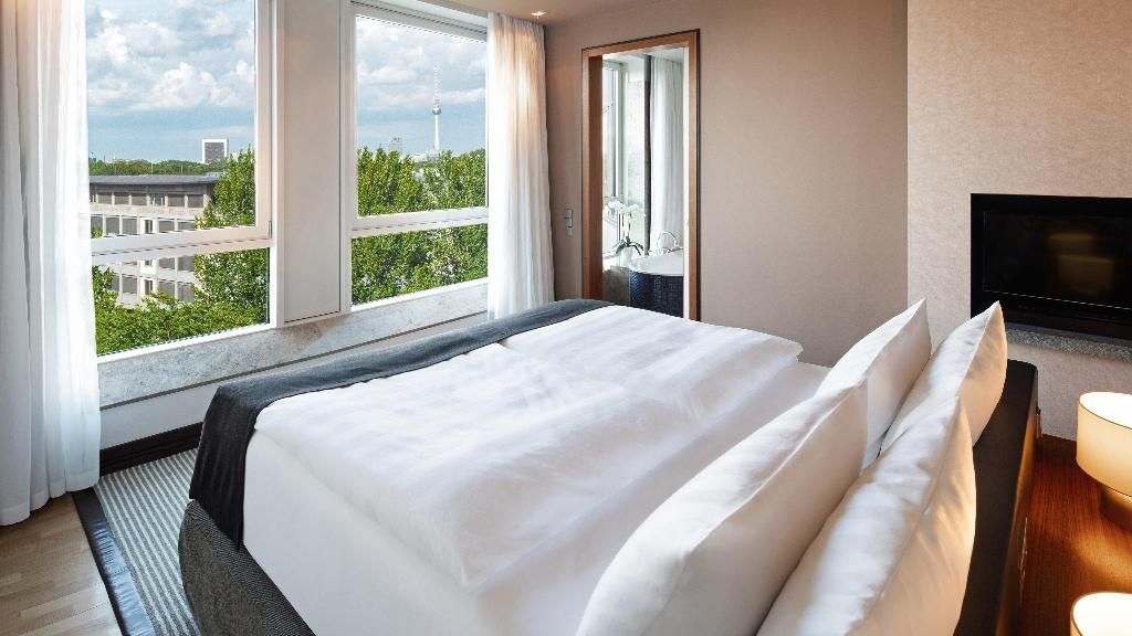 InterContinental Berlin - Image 2