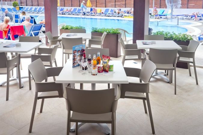 Poolbar på Hotel GHT Costa Brava, Spanien