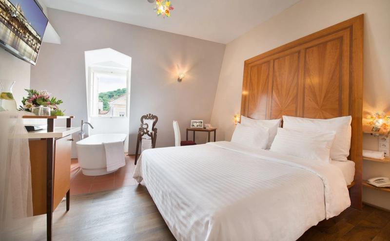 Design Hotel Neruda - Image 8
