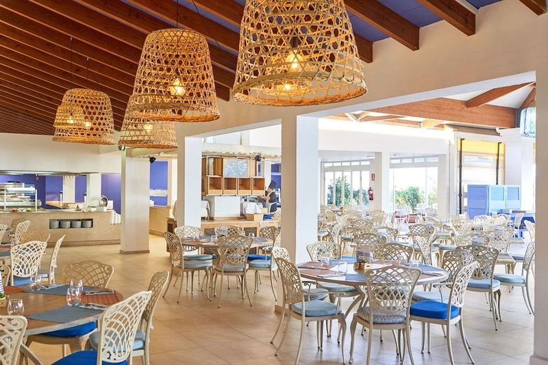 Seaclub Mediterranean Resort - Image 4