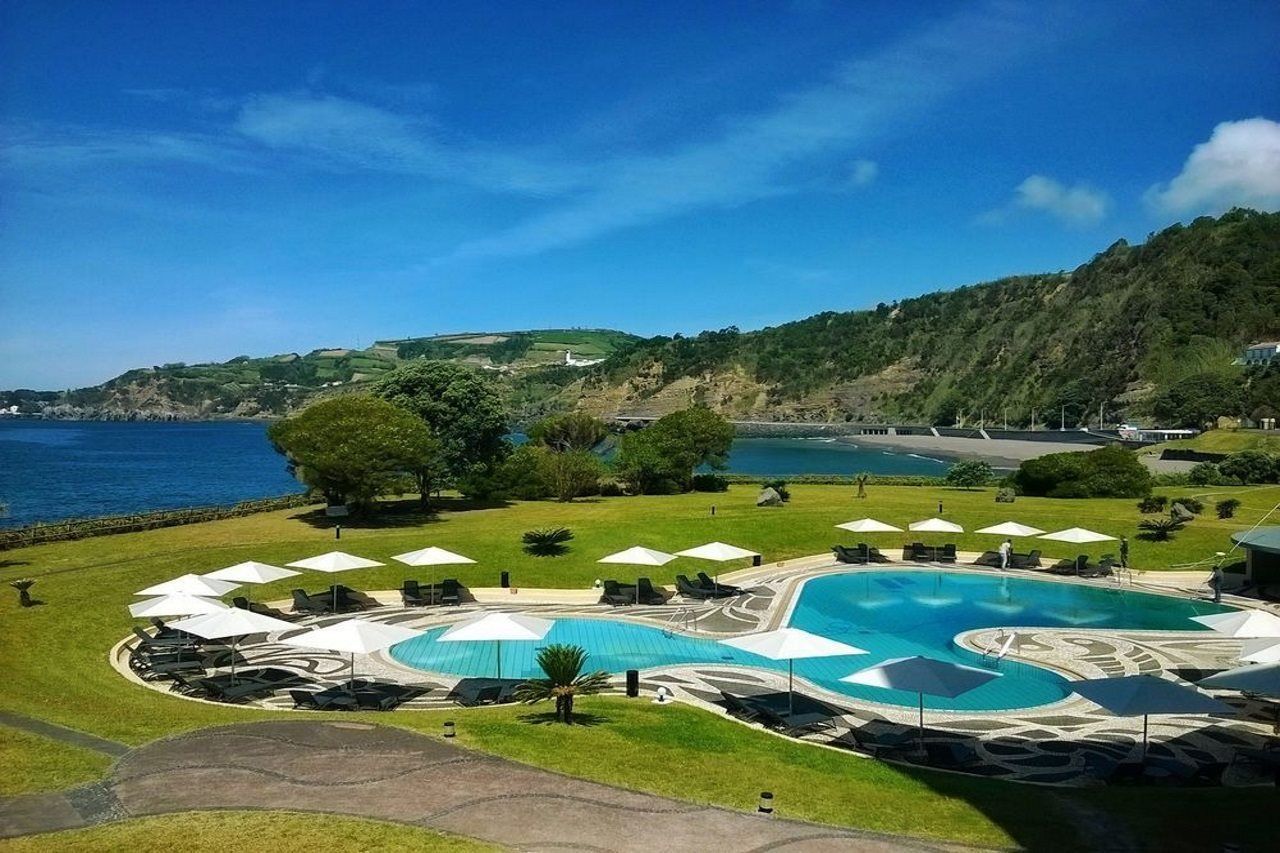 Bassengområde på Pestana Bahia Praia Nature & Beach Resort på São Miguel