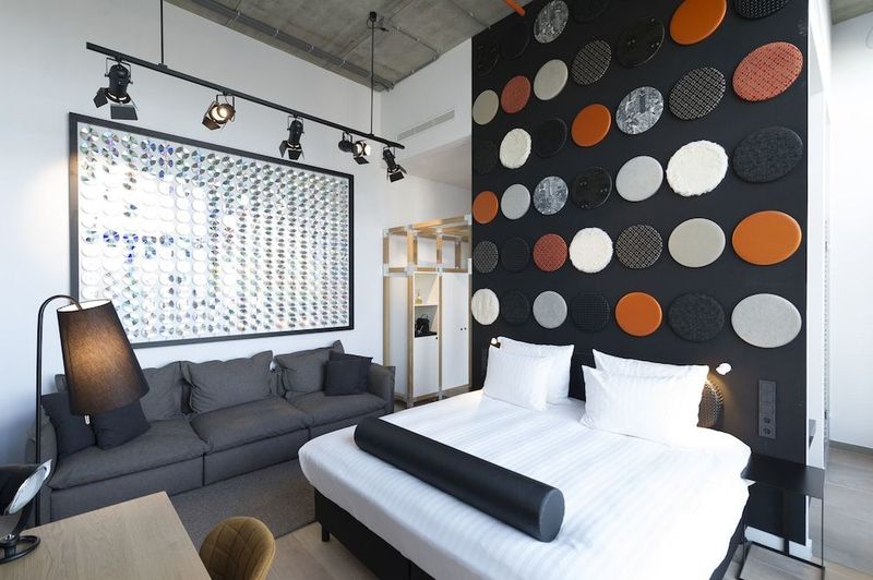 Jaz Hotel Amsterdam - Image 1