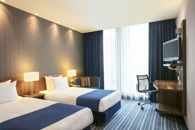 Holiday Inn Express Amsterdam-South - Image 6