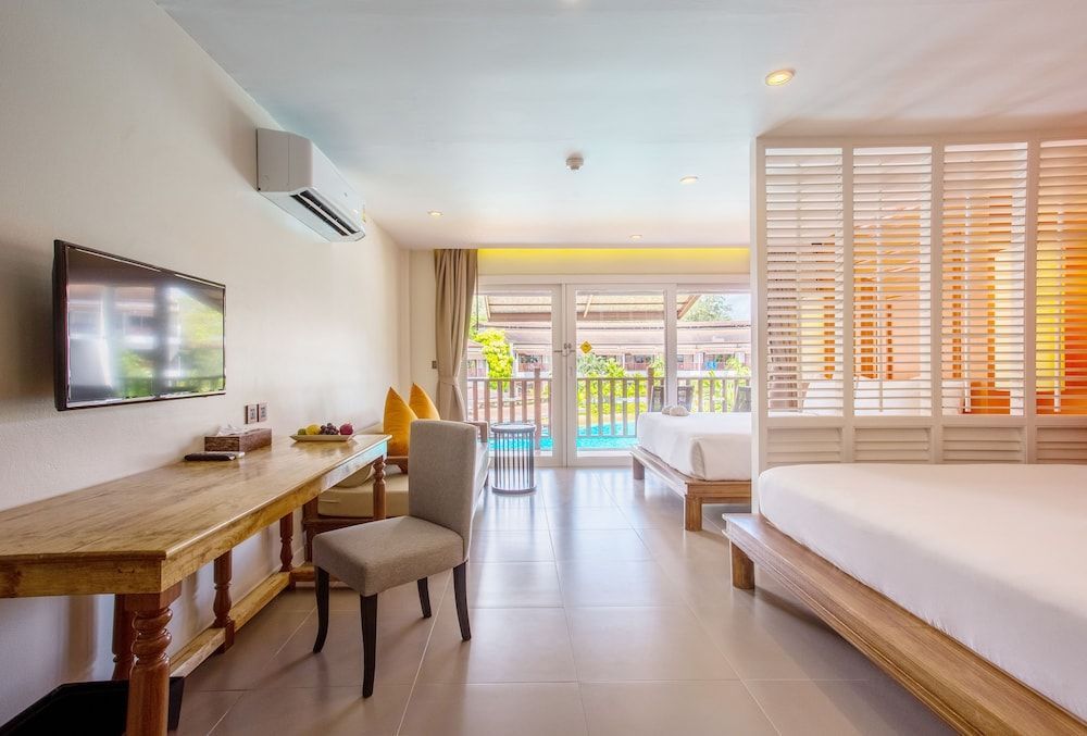Arinara Bangtao Beach Resort - Image 7