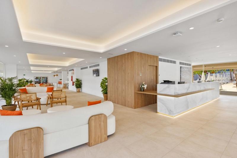 Palmanova Beach Apartments by TRH - Image 10