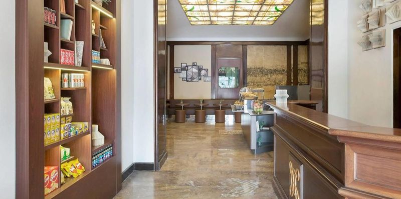 B&B Hotel Napoli - Image 5