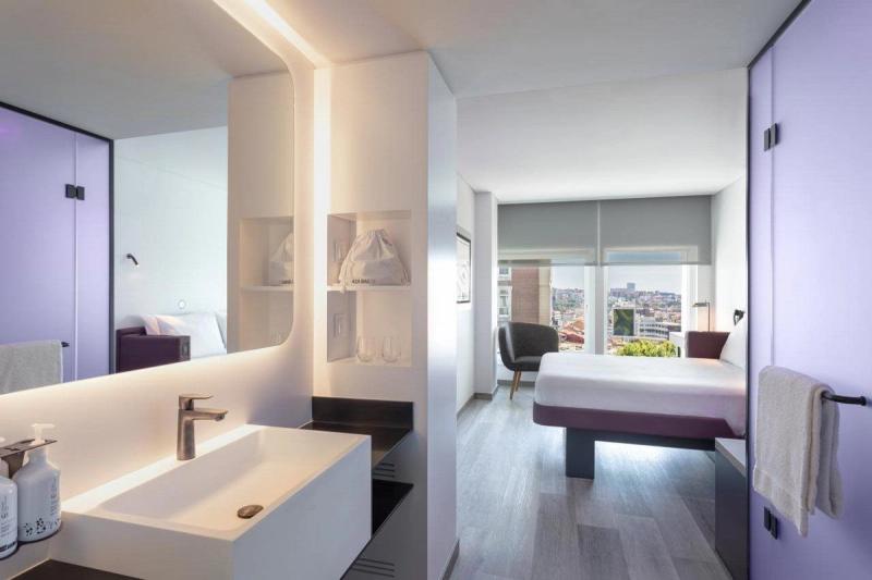 YOTEL Porto - Image 7
