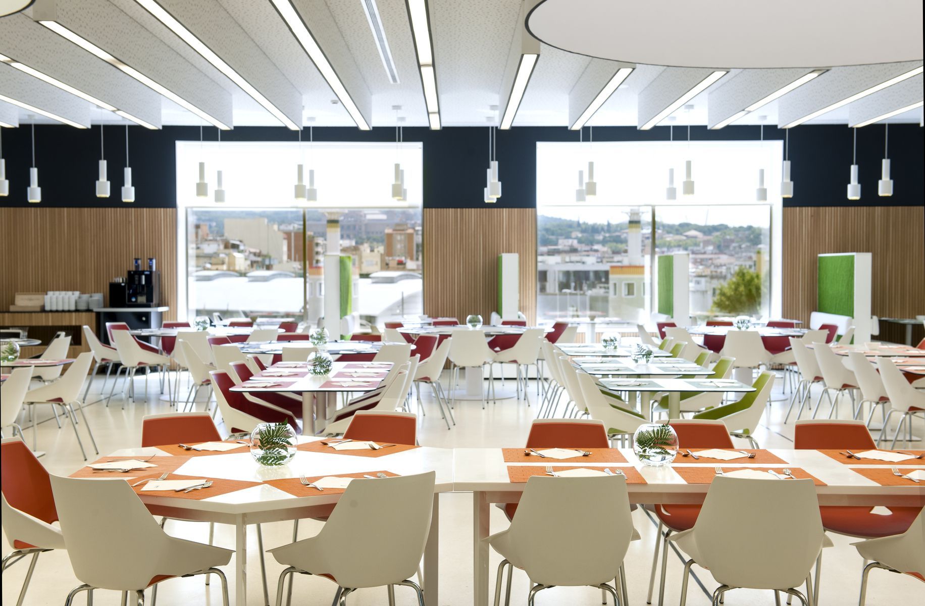Barcelo Sants - Image 5