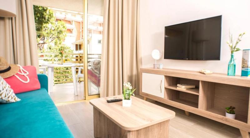 Ona Suites Salou - Image 2