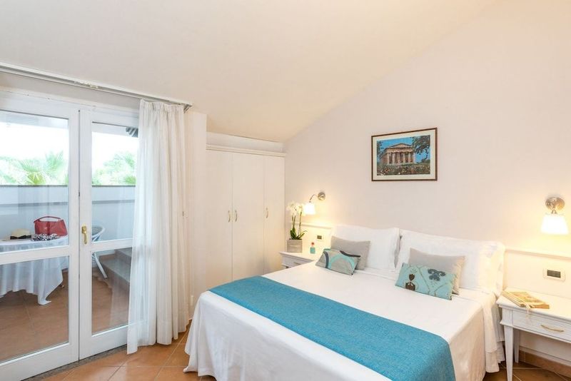 Oleandri Resort - Image 2