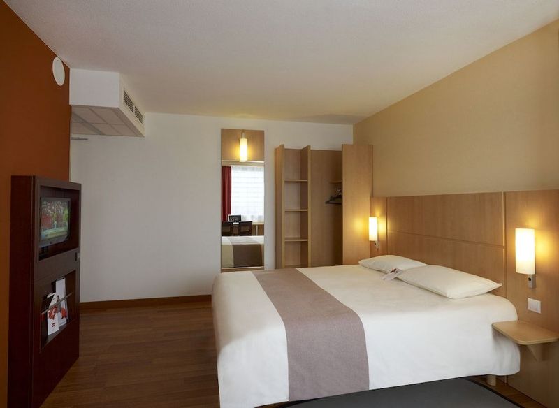 ibis Krakow Stare Miasto - Image 7