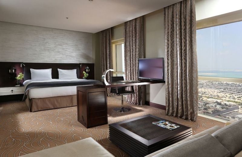 The Tower Plaza Hotel Dubai - Image 10